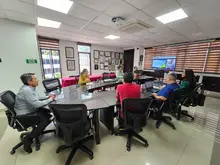 Se abre la conversación sobre el futuro de la UQ