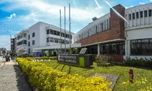 Definamos las coordenadas para establecer el tipo de universidad que deseamos