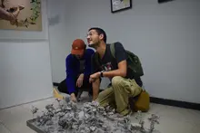 Leszli Betancourt, estudiante de Arte Visuales, expuso su obra en Calarcá