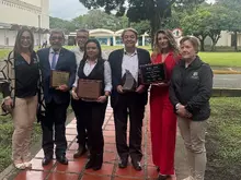 Docente uniquindiana entre las mejores del país