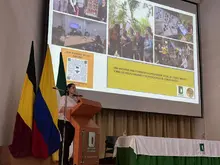 Simposio dia abejas 5