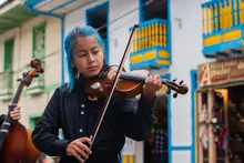 Hoy la UQ está de fiesta: celebramos el primer aniversario de la Orquesta Filarmónica de nuestra alma mater