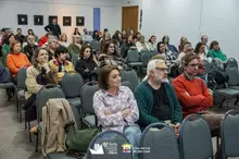 Docente uniquindiano en la feria del libro de San José en Uruguay