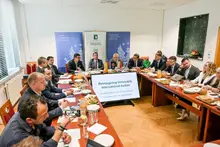 Conversaciones con universidad polaca