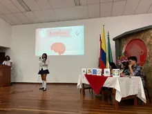 Del 19 al 21 de septiembre de 2023, en la Institución Educativa CASD, se celebró un evento filosófico bajo el tema "Mente en Perspectiva", en el cual el programa de Filosofía de la Universidad del Quindío desempeñó un papel crucial como coorganizador.