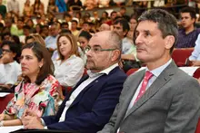 Diálogos para ampliar fronteras