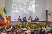 Diálogos para ampliar fronteras