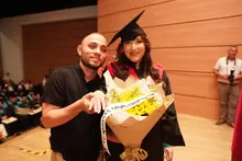 Propuesta de matrimonio en grados de la UQ