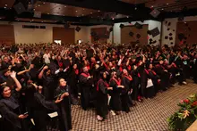 Propuesta de matrimonio en grados de la UQ