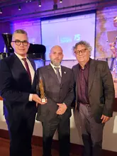 Comunmente premios Zoom 1