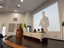 Conversatorio Por un parto humanizado y respetado 25N 1