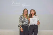 Graduación de emprendedores: 12 estudiantes concluyen el programa Insignias