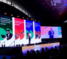 UQ de cara a las tendencias que impulsan el futuro de la educación con innovación y tecnologías